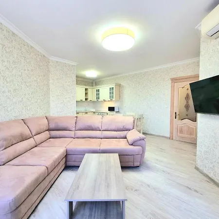 Sunrise Dreams With Free Parking * בורגאס